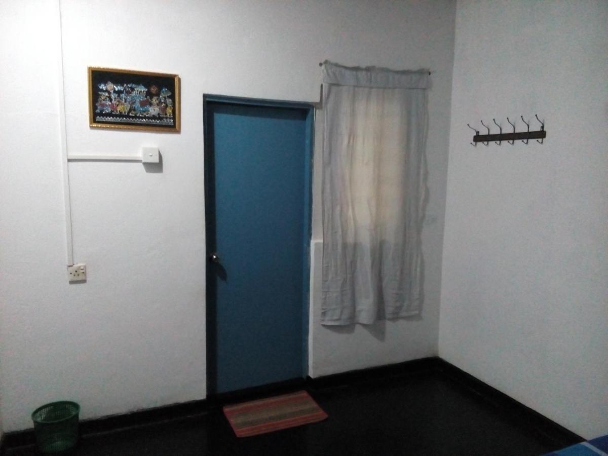 Lake House Homestay Anuradhapura Kültér fotó
