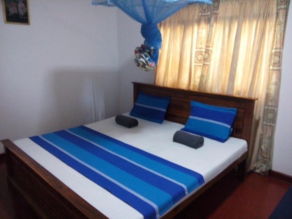 Lake House Homestay Anuradhapura Kültér fotó