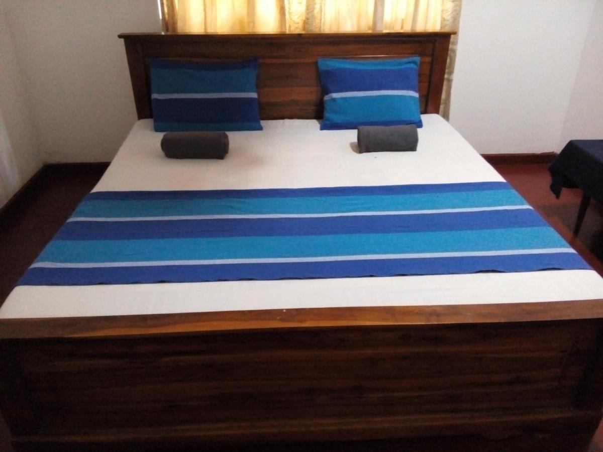 Lake House Homestay Anuradhapura Kültér fotó