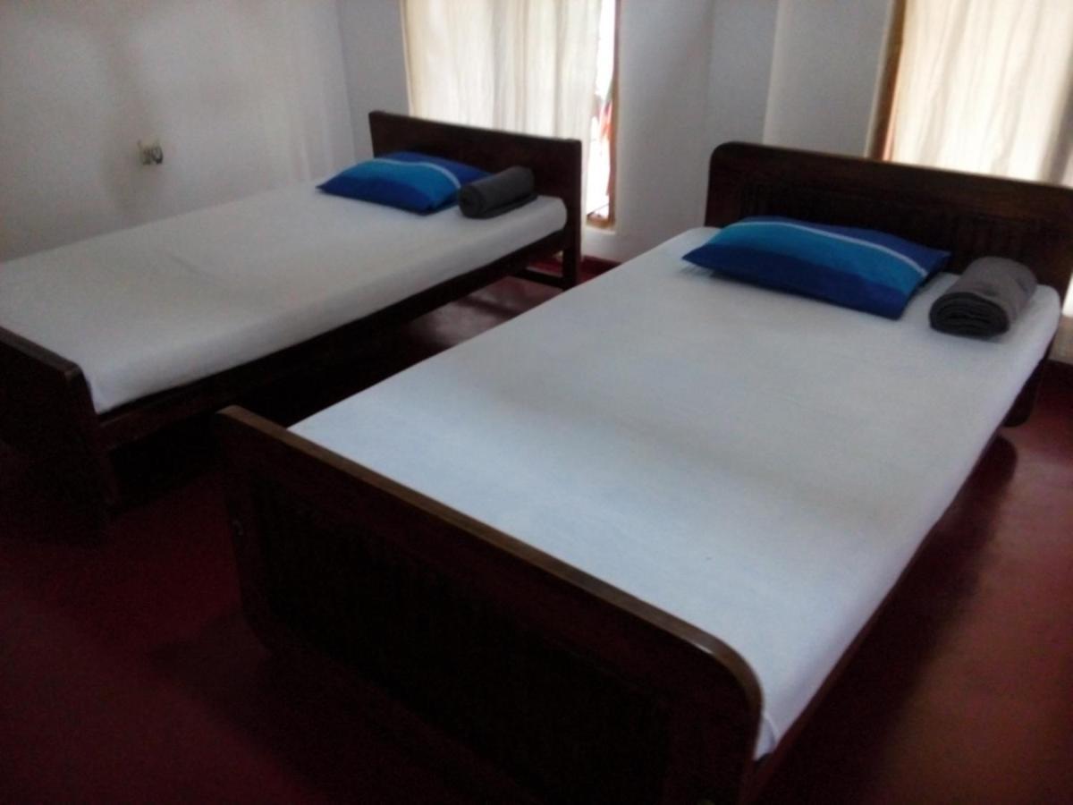 Lake House Homestay Anuradhapura Kültér fotó